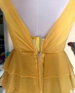 Elegant Yellow Ethnic Gown🎀🦋💛