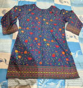 Floral Print Short Kurti