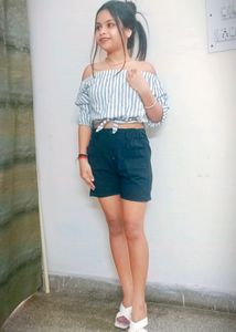 Korean Style Crop Top 😀🤍