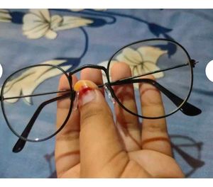 Korean Eye Glass