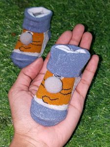 Set Of Two Imported Chainese Unisex Baby Socks