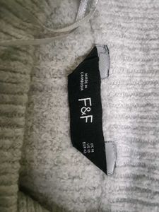 Color Block Pullover Sweater