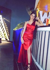 Elegant Red One-Shoulder Gown