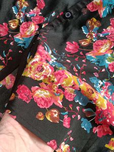 Totally New Aeropostale Handbag With Shirt