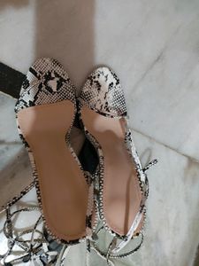 MEILIKELIN Snake Print Ribbon Heels