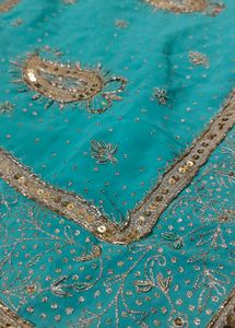 fully aari tari work saree , 😍