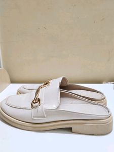 Beige Loafers(24cm.)