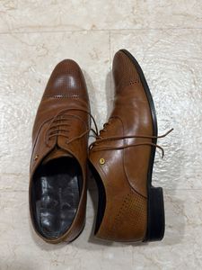 Brown Leather Formal Shoes