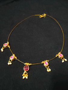 Elegant Pink invisible necklace
