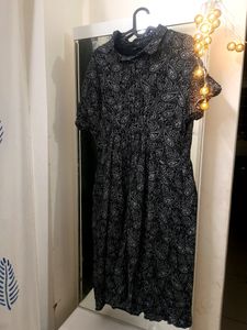 Pretty Van Heusan Dress