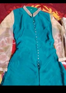 Peacock Kurti &amp; Golden Plazzo Suit