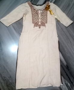 Avaasa Kurti
