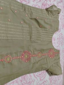 I Am Selling My Kurtas