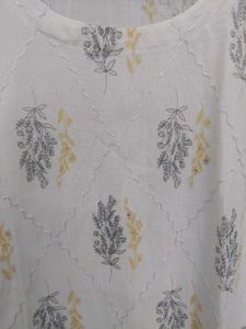 Off White Kurti