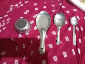 Three Spoon