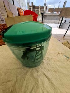 Handy Green Food Chopper
