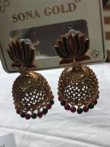 Earrings Jhumka