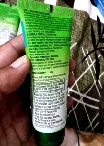 4 Everyuth Neem Face Wash