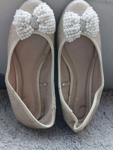 Sparkly Pearl Bow Ballet Flats