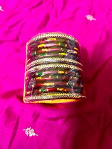 Lac Bangles