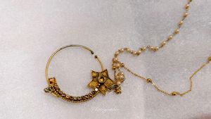Gold &amp; Pearl Bridal Nath