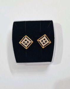 Anti Tarnishing Studs