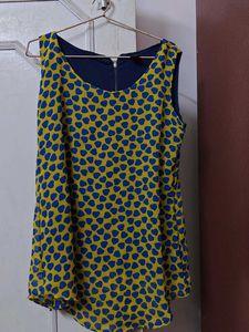 Cute Heart Print Sleeveless Top Inner Attached