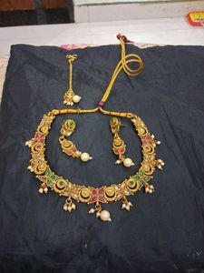 Kundan Necklace &amp; Earring Set