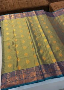 Banarasi Buta Silk Saree 💜