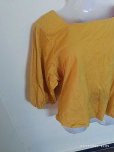 xxl crop top (read description )