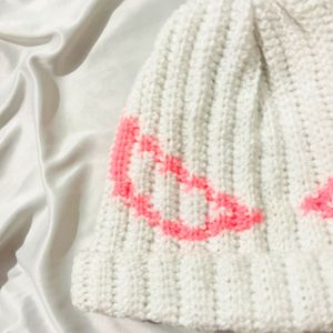 Spider- Man Beanie - White
