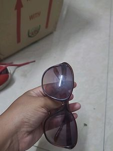 Very Nice Glasses ,no Scratches, Brown Shade