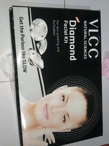 VLCC Natural Science Dimond Facial Kit