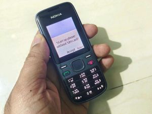 Classic Nokia Feature Phone