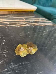 Gold Flower Earrings
