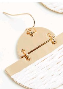 Max - Elegant Half-Moon Earrings