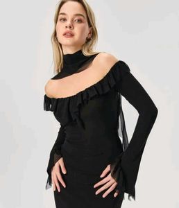 Elegant Black Midi Dress
