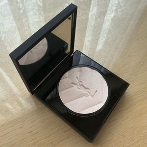 YSL HIGHLIGHTER
