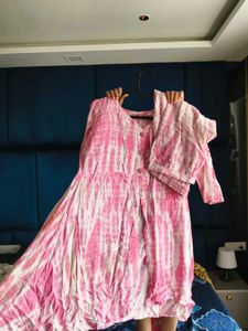 pink kurta set medium size