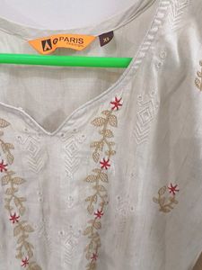 Embroidered Tunic Top
