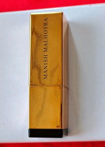 Pack Of 1Manish Malhotra Powder Matte Lipstick