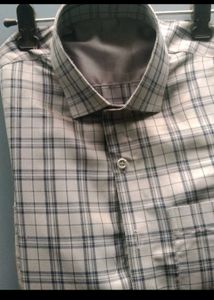 Stylish Men&#39;s Checked Casual Half Shirt