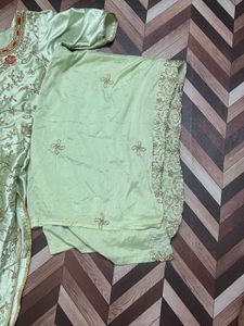 Elegant Indian Salwar Kameez