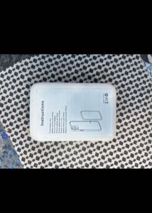 Magnetic Wireless Power Bank