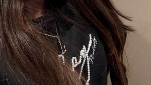 Slayy by pantaloons😍