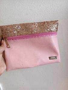 New makeup pouch