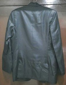 V Dot Charcoal Grey SkinnyFit Single-Breasted.