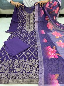 beautiful purple 💜 suit