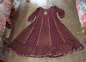 Maroon Golden Printed Ethnic Kurti