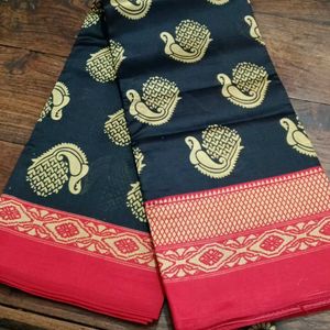 Elegant Black and Gold Saree